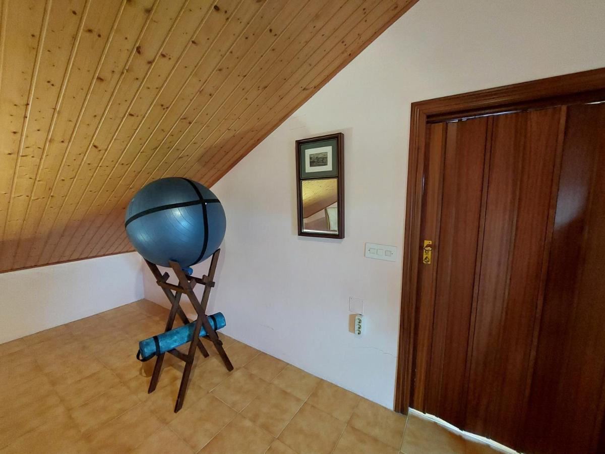 Acogedora Casa De Campo Neda Kültér fotó