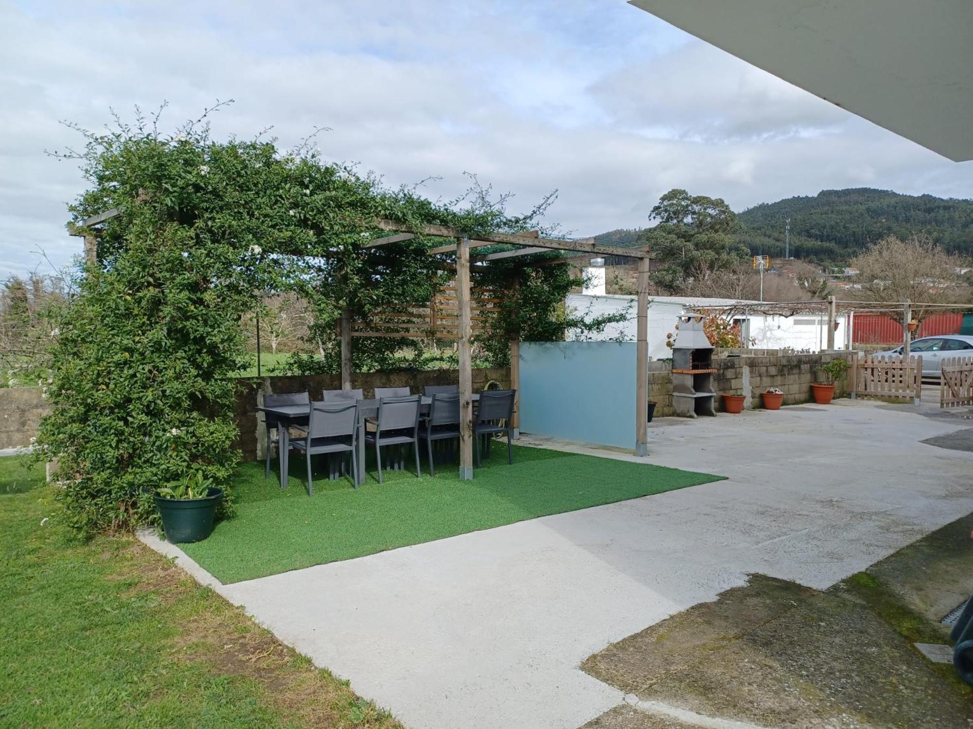 Acogedora Casa De Campo Neda Kültér fotó